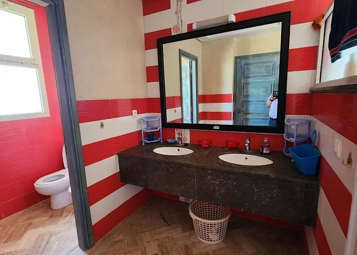 Villa, piscine sans vis-à-vis
